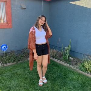 Meet your Posher, Marisol